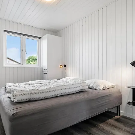 4 Bedroom In Ferienhaus *