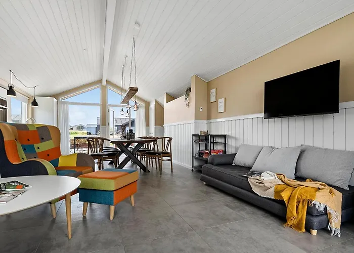 4 Bedroom In בית נופש
